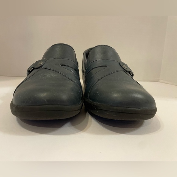 Clarks navy blue leather slide-on loafers shoes size 8 1/2 - Picture 6 of 10